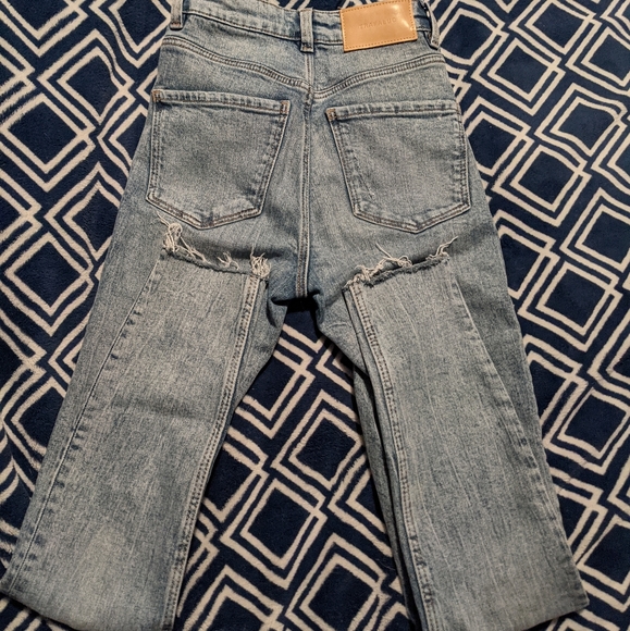 Zara Hi-Rise Skinny Jeans - Picture 2 of 4